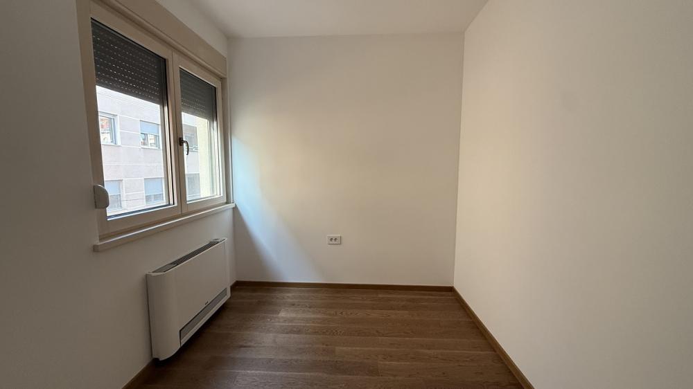 Slika 8 - Stojana Protića, Četvorosoban stan na prodaju, 89m2, 445.000€